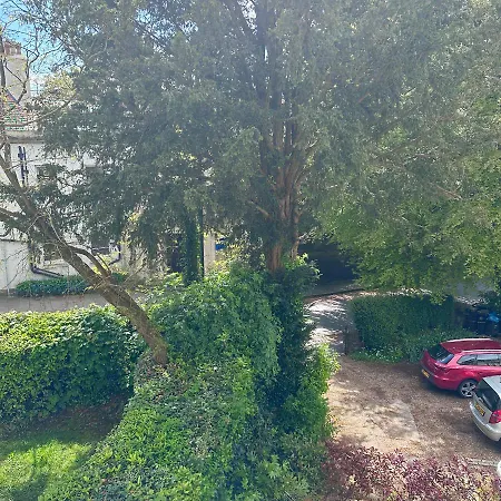 Super Luxury Flat Overlooking Uni Whiteladies Road 3-mins Bbc 2-mins Royal Infirmary 7-mins Clifton Village 5mins Walking Bristol